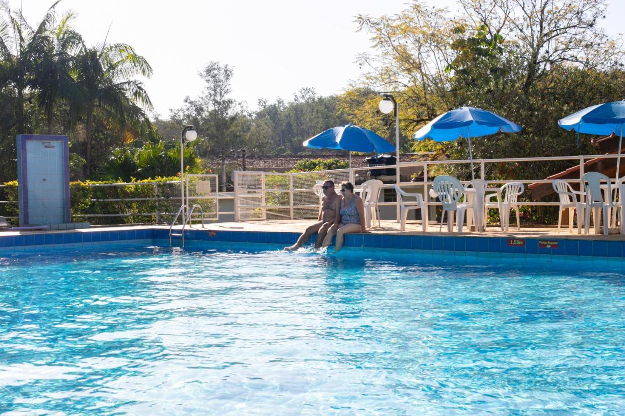 Águas de São Pedro Avenida Charme Hotel מראה חיצוני תמונה