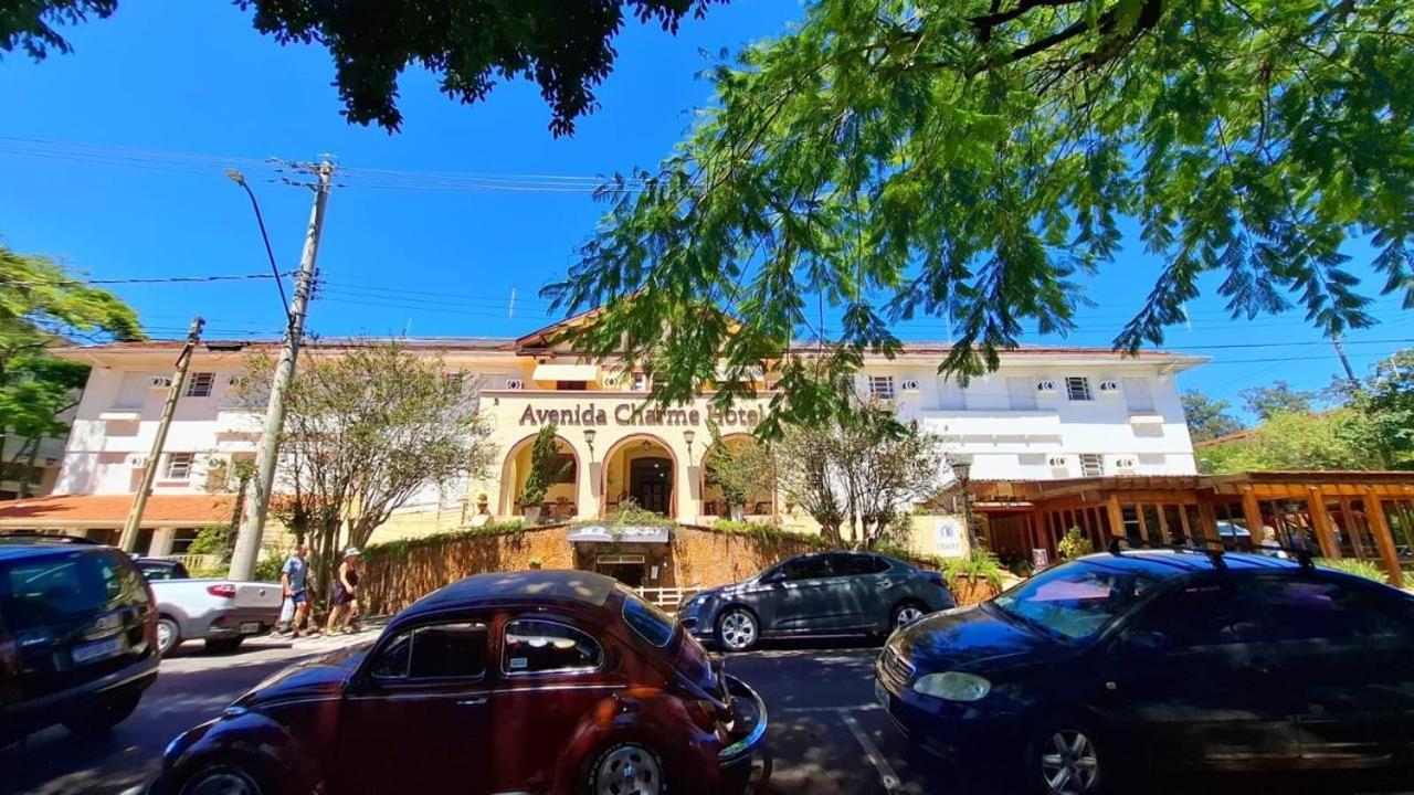 Águas de São Pedro Avenida Charme Hotel מראה חיצוני תמונה
